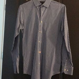 This is a Banana Republic long sleeve dress shirt
